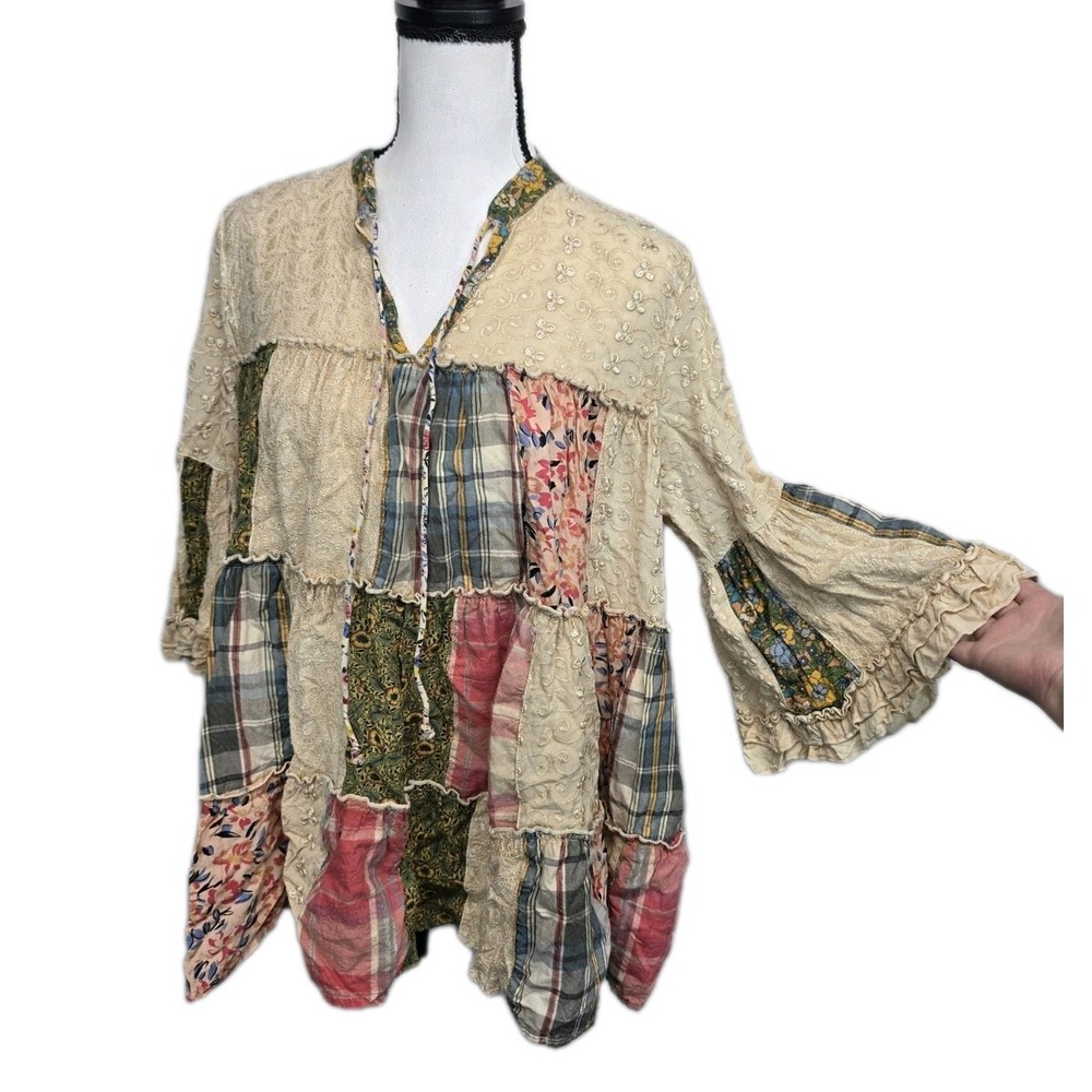 Young Threads Patchwork Tunic Blouse Size L Bell Sleeve Boho Flowy Cottage 3204